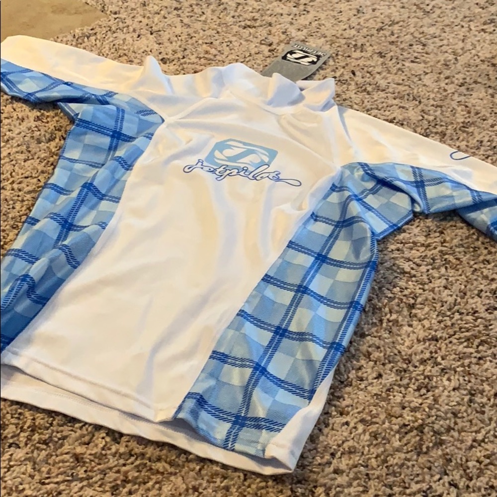 Rash guard